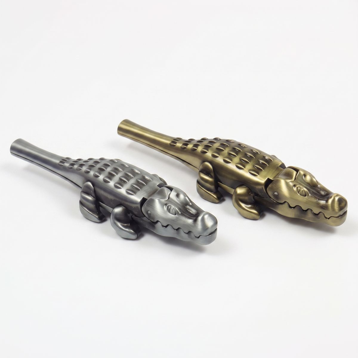 ComfortCornerUs™ SnapBite Crocodile Pocket Alloy Tool